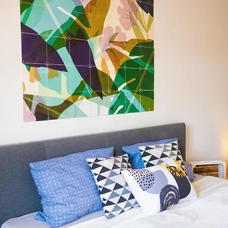 Blue Chili 01 - Lage Am Hbhf Boxspringbett Bis 4 Pers Μαγδεβούργο