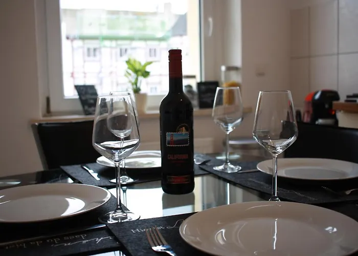 Blue Chili 01 - Lage Am Hbhf Boxspringbett Bis 4 Pers * マクデブルク